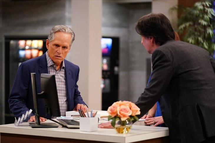 General Hospital: Gregory Chase (Gregory Harrison)
