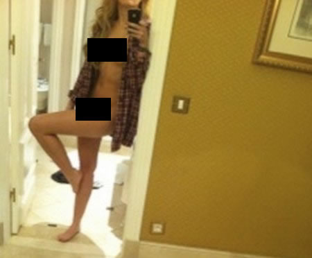 Miley Cyrus Nude Uncensored Photo
